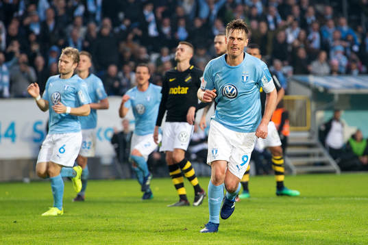 Malmö FFs Markus Rosenberg jublar