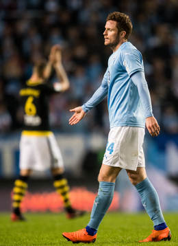 Malmö FFs Lasse Nielsen deppar