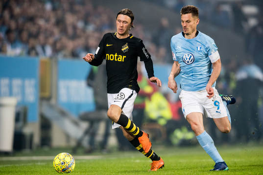 s Kristoffer Olsson och Malmö FFs Markus Rosenberg