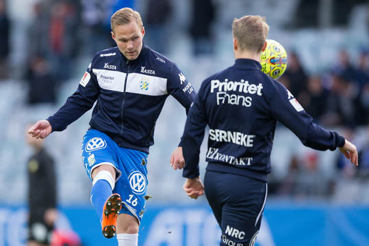 IFK Göteborgs Gustav Engvall innan fotbollsmatchen i