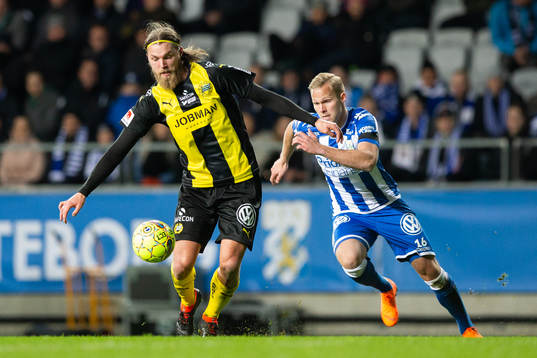 Hammarbys Björn Paulsen och IFK Göteborgs Gustav Engvall