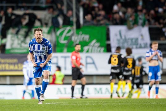 IFK Göteborgs Tobias Hysén reagerar