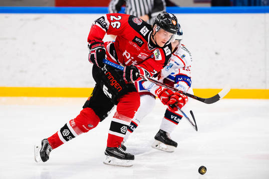 Piteås Emil Wrenman och Västerviks Marcus Lindblom