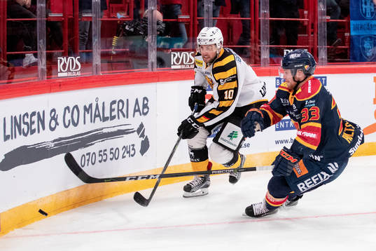 Skellefteås Joakim Lindström och Djurgårdens Linus