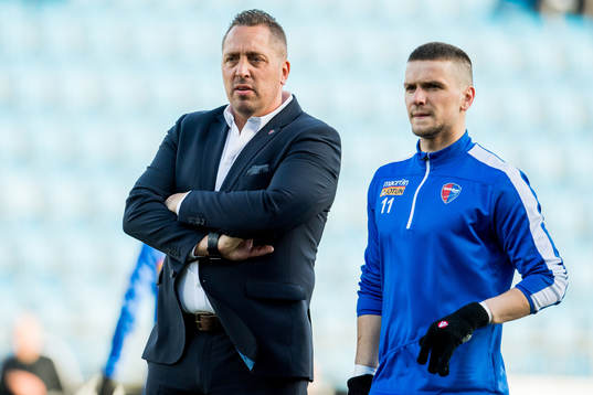 Magnus Powell, head coach of Sandefjord, and Flamur Kastrati
