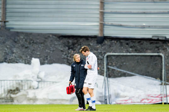 Daniel Kvande of Ranheim with an injury