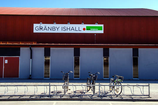 Exteriör på Gränby Ishall