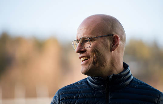 Sundsvalls tränare Joel Cedergren innan fotbollsmatchen i