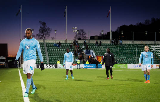 Malmö FFs Carlos Strandberg deppar
