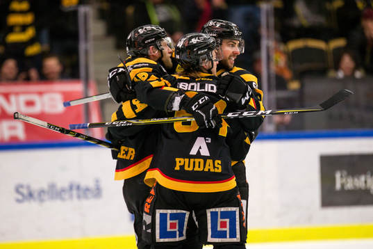 Skellefteås Oscar Möller , Jonathan Pudas och Joakim