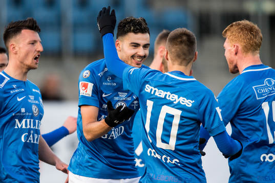 Trelleborgs Deniz Hummet jublar med Zoran Jovanovic