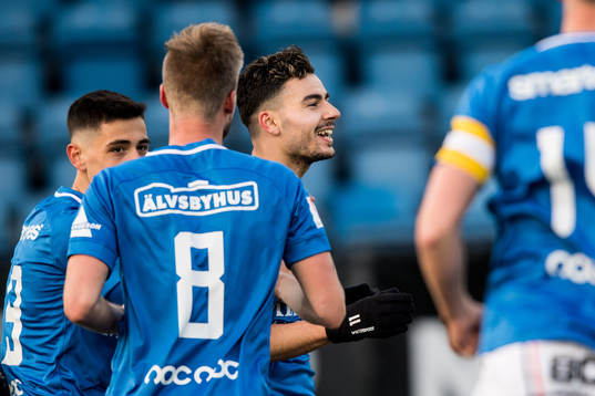 Trelleborgs Deniz Hummet jublar