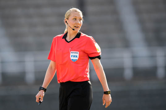 Domare Tess Olofsson