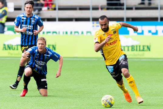 Elfsborgs Issam Jebali och Sirius Shkodran Maholli