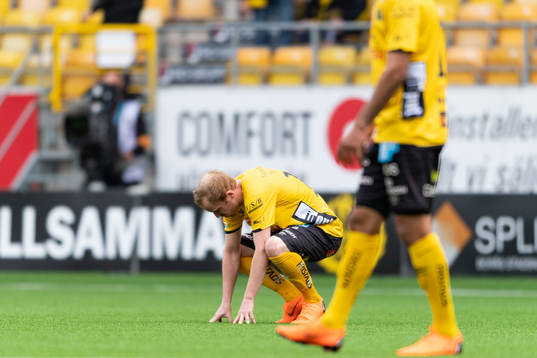 Elfsborgs Simon Lundevall deppar