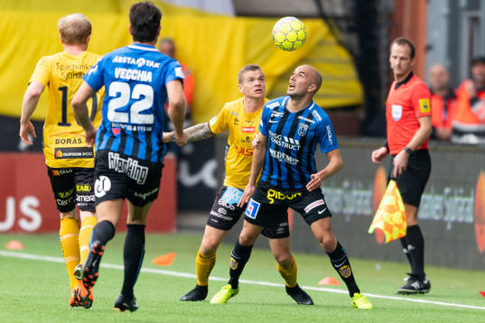 Sirius Karl Larson och Elfsborgs Samuel Holmén