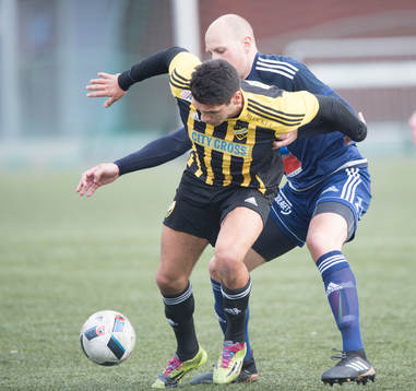 IFK Hässleholms Tommy Filipovic i matchen i division 2