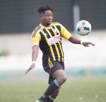 IFK Hässleholms Patrick Osiako i matchen i division 2
