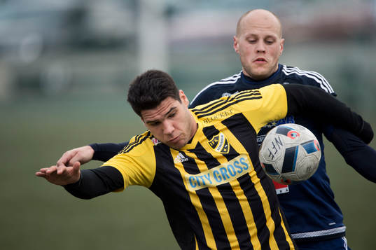 IFK Hässleholms Tommy Filipovic i matchen i division 2