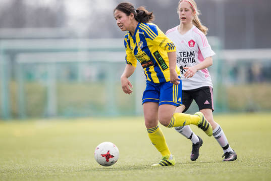 Bläddra bland fler bilder av Fotboll, Dam, Division 1 Södra, Eskilsminne - Karlskrona 