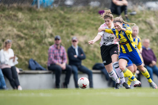 Karlskronas Ella Nelson och Eskilsminnes Ronja Kindblad