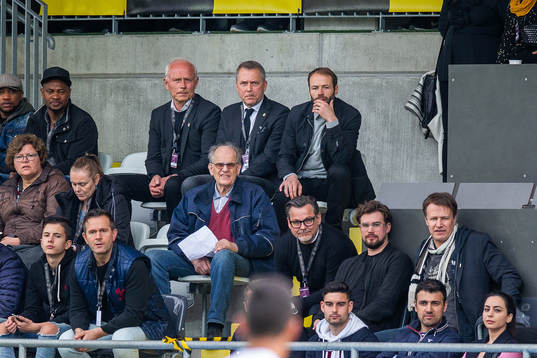Häckens klubbchef Dennis Andersson, sportchef Sonny