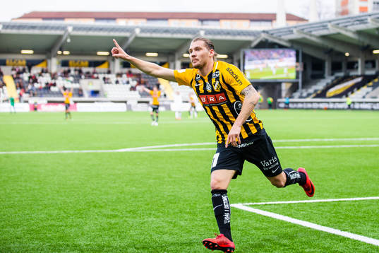 Häckens Karl Bohm jublar