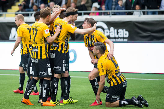 Häcken jublar