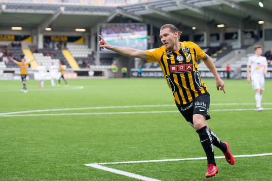 Häckens Karl Bohm jublar