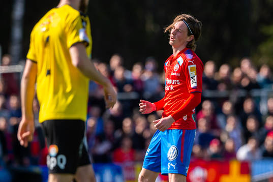 Helsingborgs Mikael Dahlberg deppar