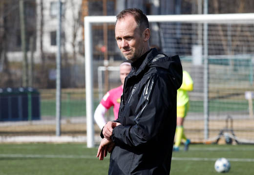 BK30s tränare Jörgen Nyberg före fotbollsmatchen i