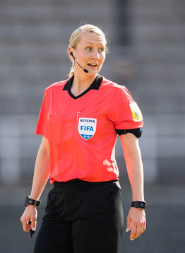 Domare Tess Olofsson