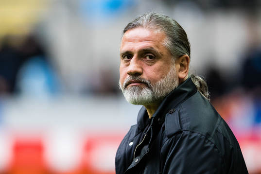 Djurgårdens tränare Özcan Melkemichel innan