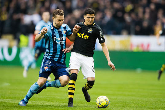 s Tarik Elyounoussi