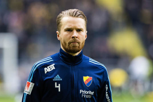 Djurgårdens Jacob Une Larsson