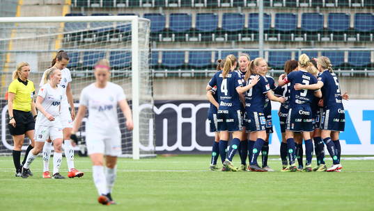 Linköpings spelare jublar