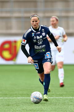 XXX under fotbollsmatchen i Damallsvenskan mellan