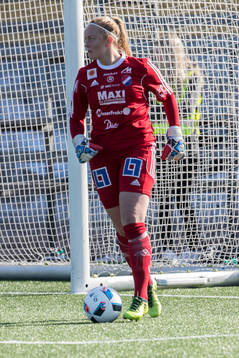 Kvarnsvedens  Jenny Wahlén  i fotbollsmatchen i dam