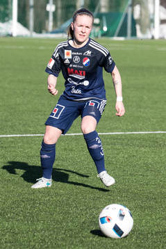 Kvarnsvedens  Johanna Axfeldt   i fotbollsmatchen i dam