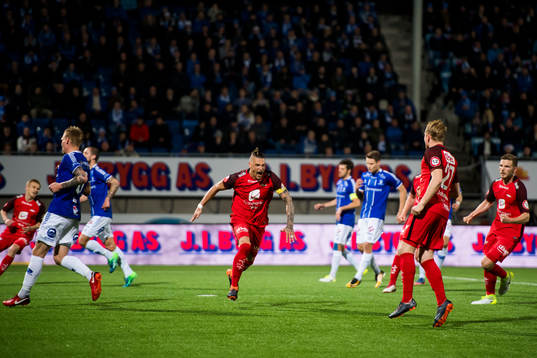 Vito Wormgoor of Brann celebrates