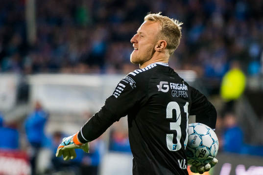 Goalkeeper Aslak Falch of Sarpsborg 08