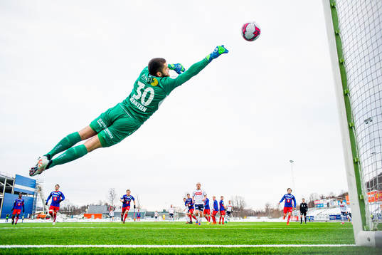 Goalkeeper Marius Wennersteen Berntzen of Tromsdalen with a