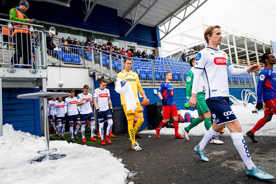 Goalkeeper Iven Austbø and Viljar Helland Vevatne of