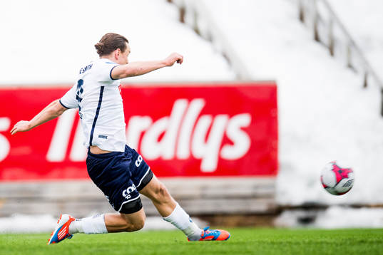 Tommy Høiland of Viking shoots and scores the 2-0 goal