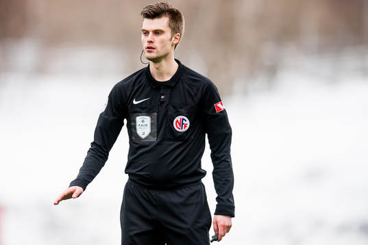 Mads Følstad Skarsem, referee