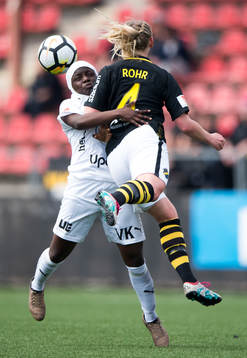 s Madeleine Rohr i en duell
