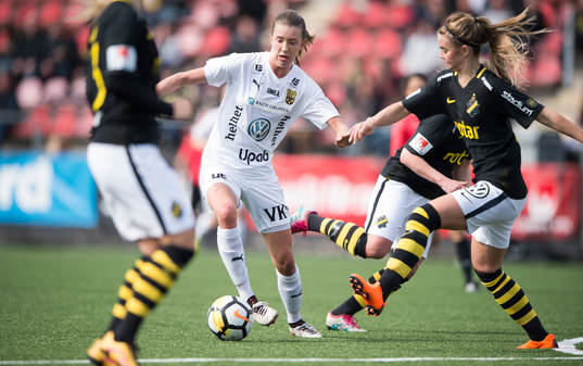 Bläddra bland fler bilder av Fotboll, Dam, Elitettan, AIK - Umeå IK