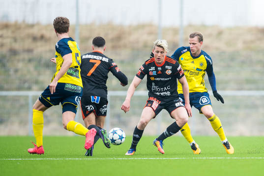 Karlskronas Joel Enarsson och Ängelholms Sebastian Carlsen
