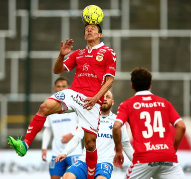 Kalmar-spelare nickar