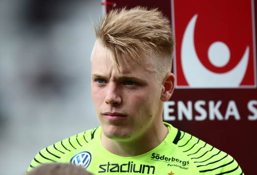 Norrköpings målvakt Isak Pettersson